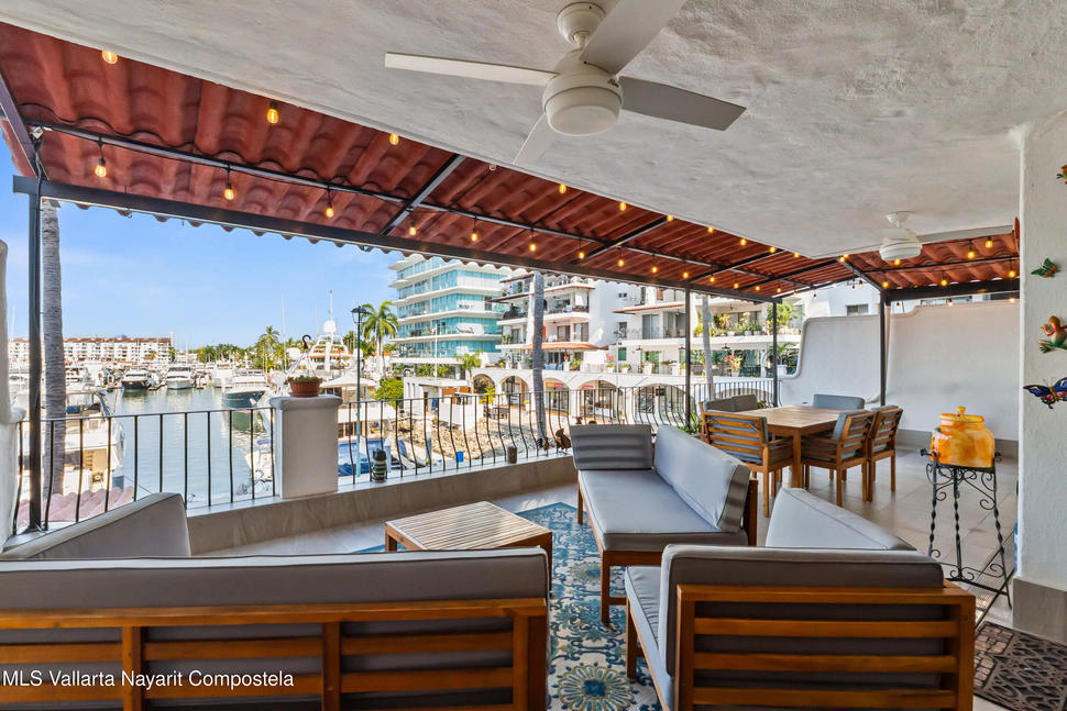 20251218221133015626000000 o