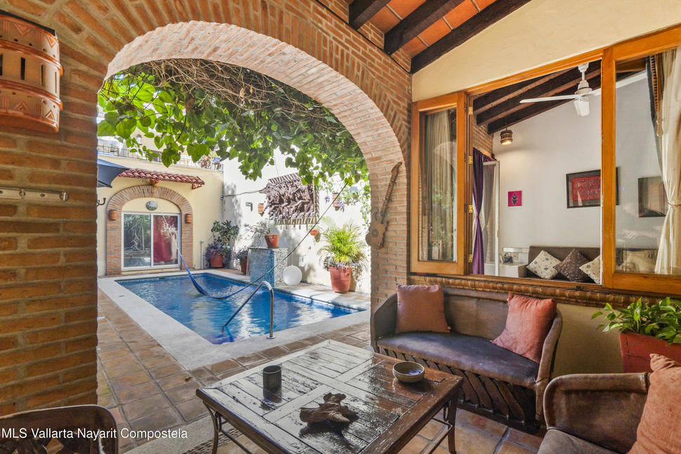 20251223173928324978000000 o