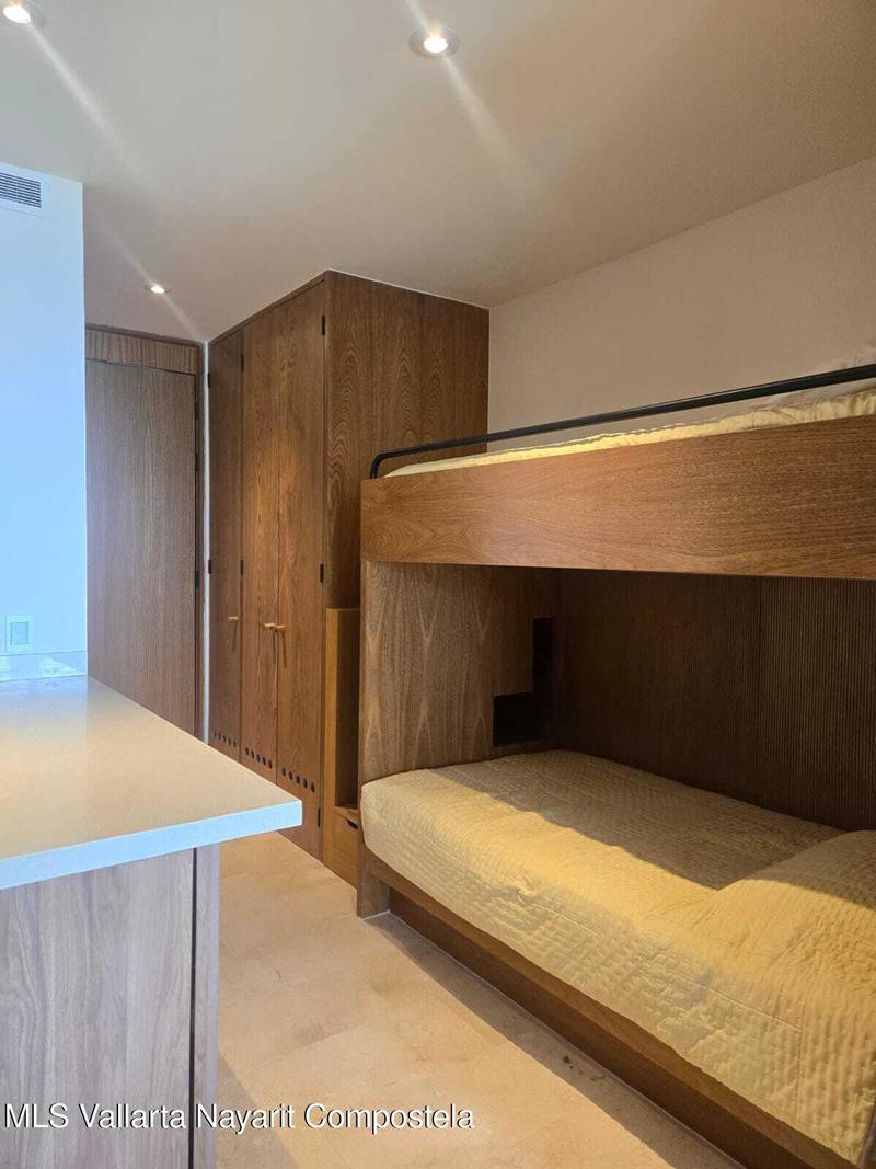 20250915184859707251000000 o