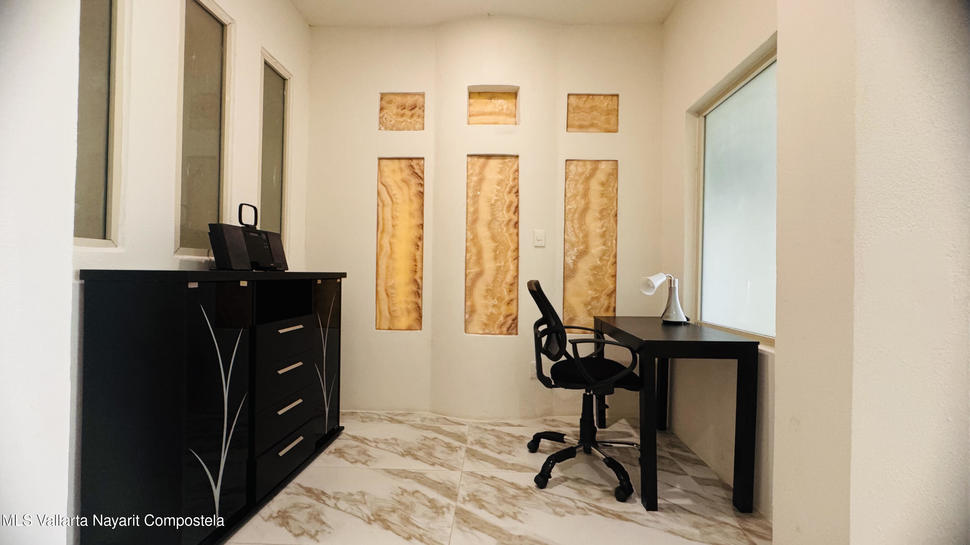 20250901183424818074000000 o