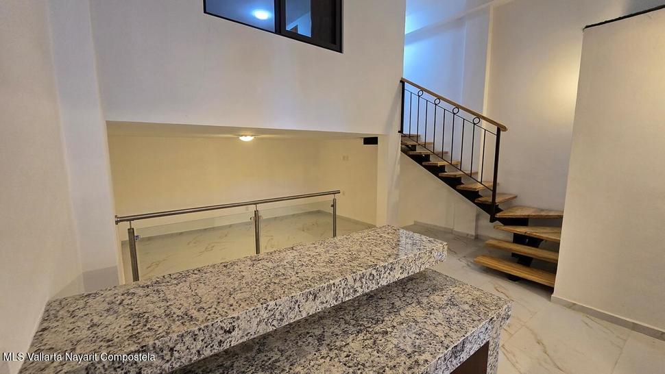 20251211223018558362000000 o