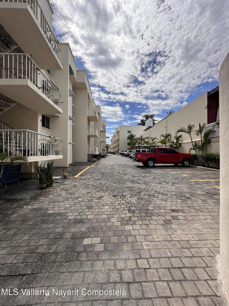 20251008183043172290000000 o