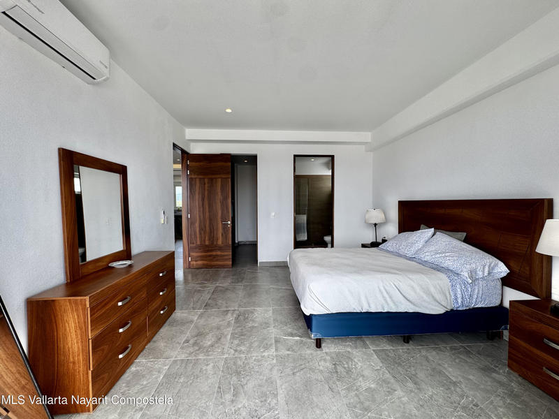 20250812225754794358000000 o