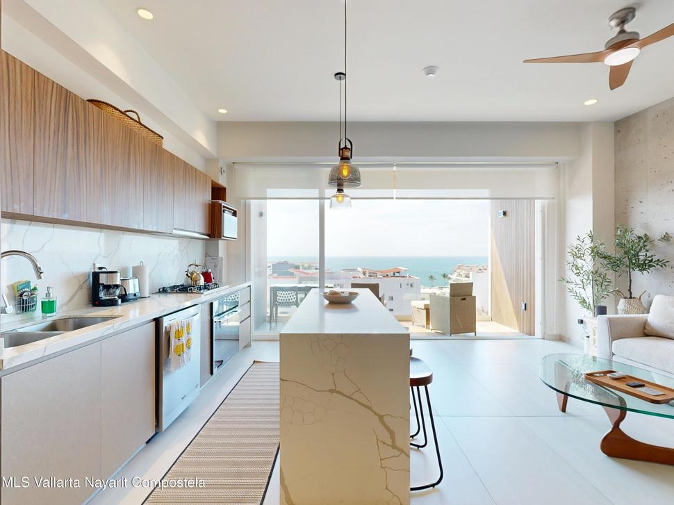 20251222230249801379000000 o