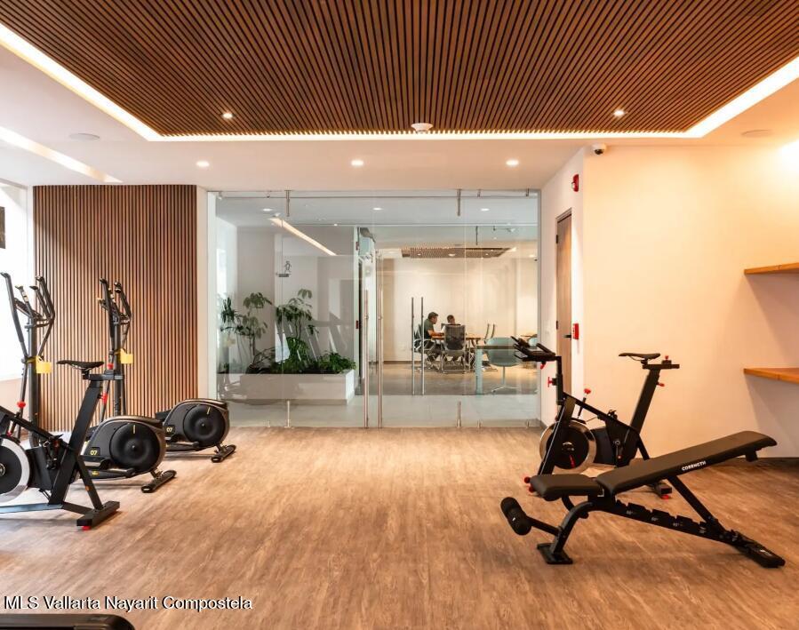 20251222230357227096000000 o