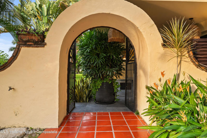 20251008231932588381000000 o