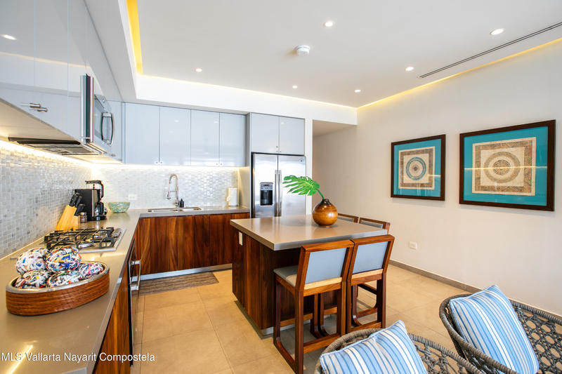 20250910200233120025000000 o