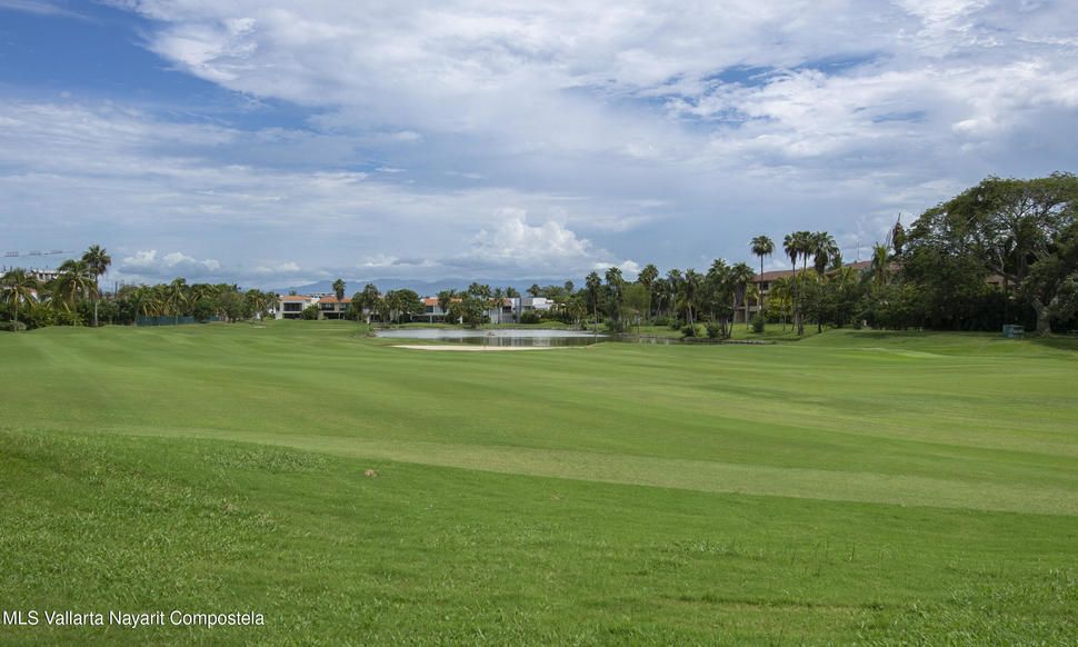 20251002020033742083000000 o