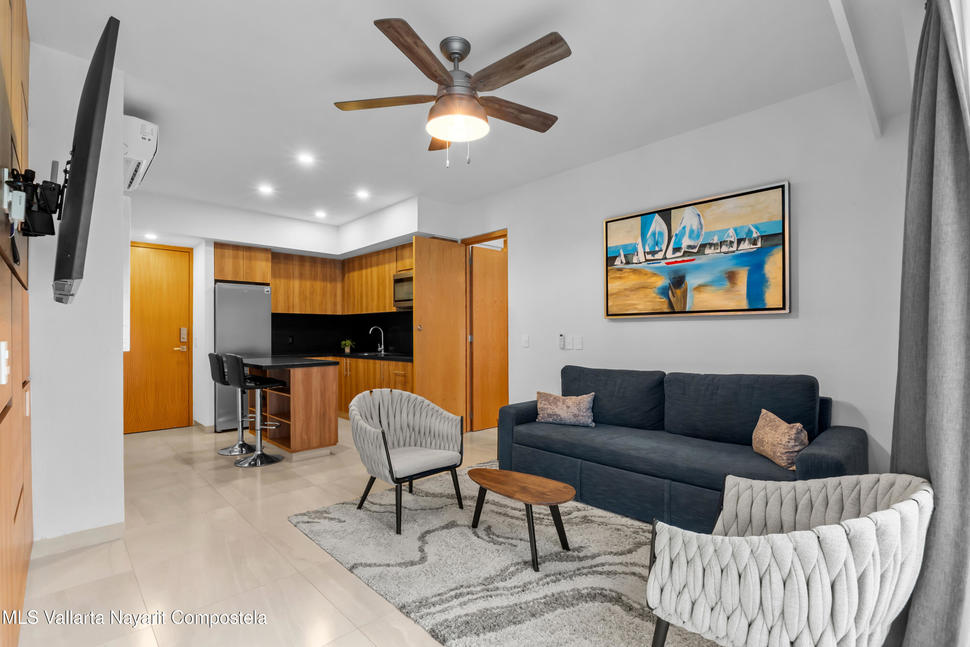 20251208190015778100000000 o