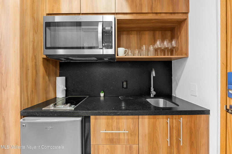 20251208190123054483000000 o