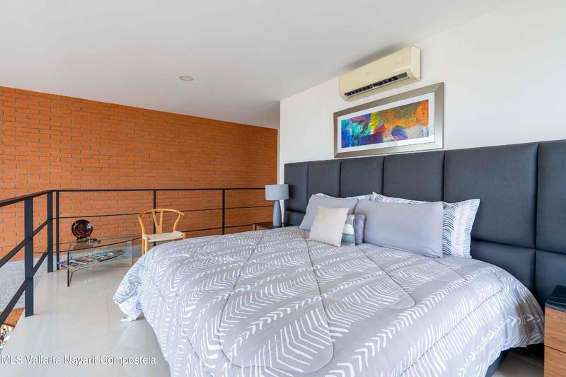 20250816203831121618000000 o