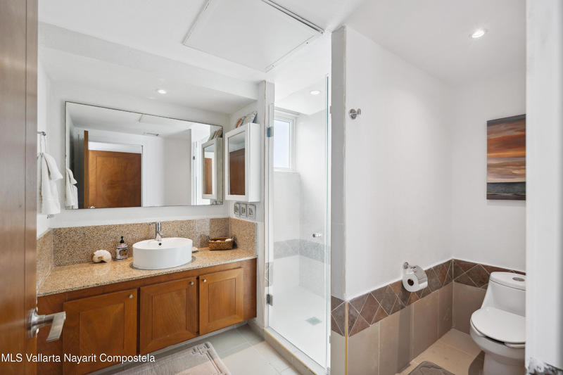 20251021030627454849000000 o