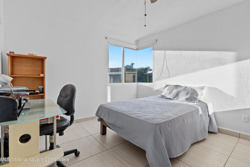 20251221180944220733000000 o