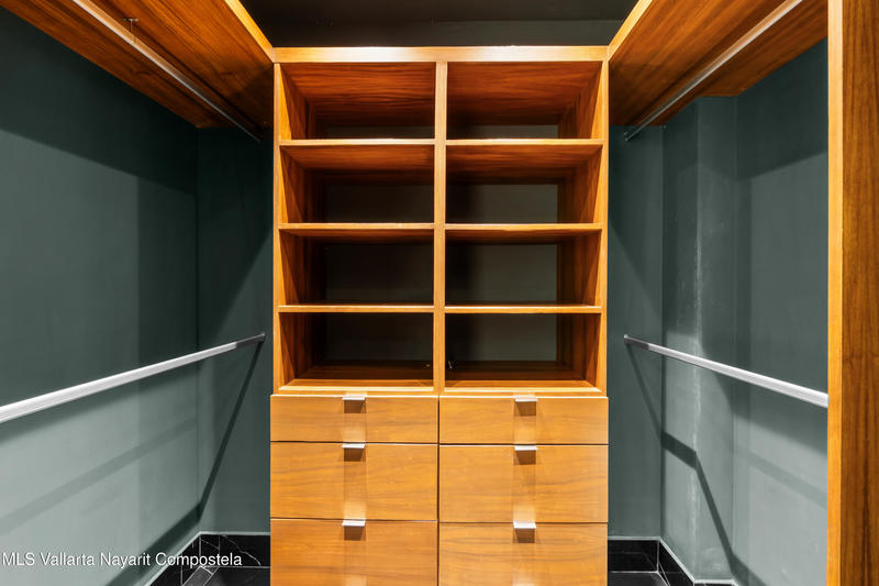 20250911203005187143000000 o