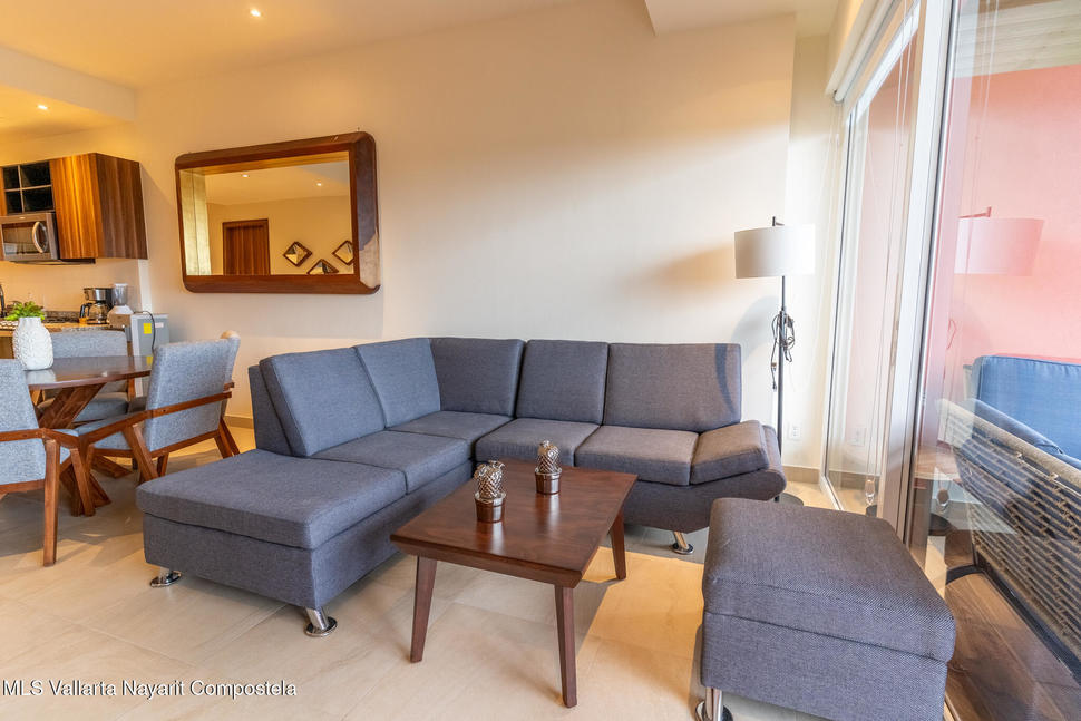 20251218151959693909000000 o