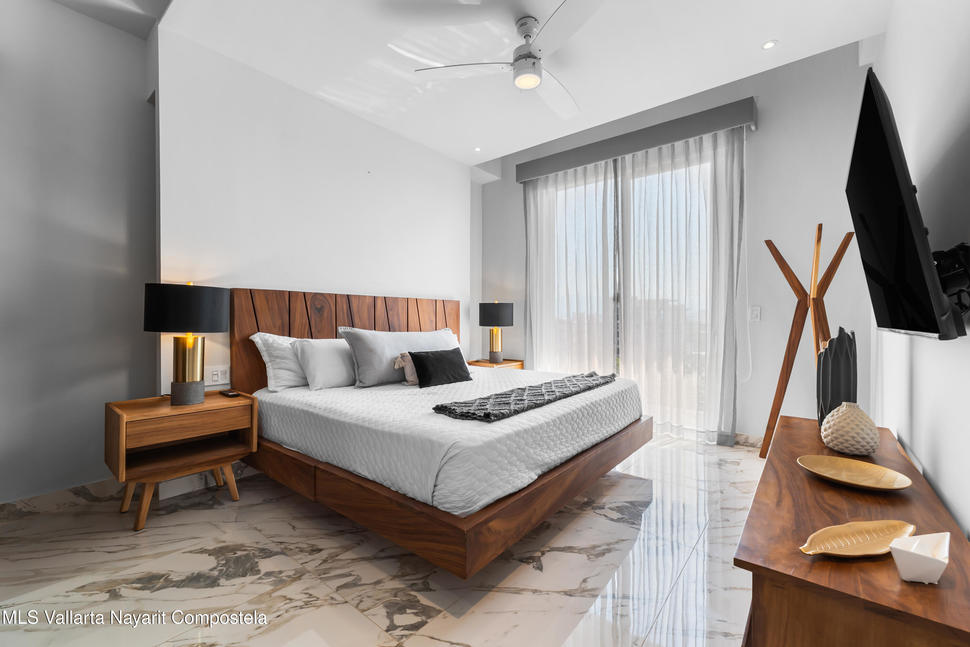 20251104145455115393000000 o