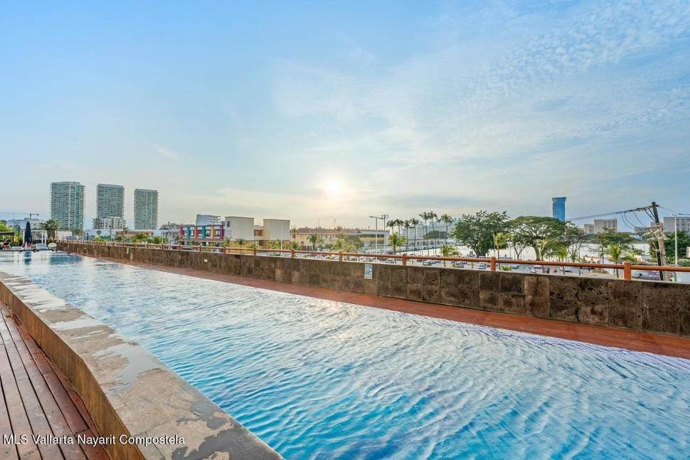 20251209152102531224000000 o