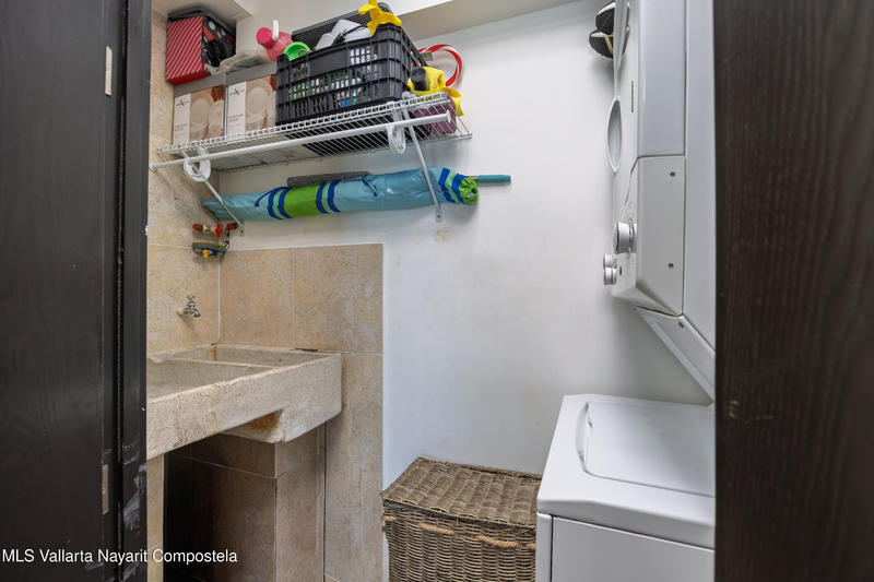 20250921205427323170000000 o