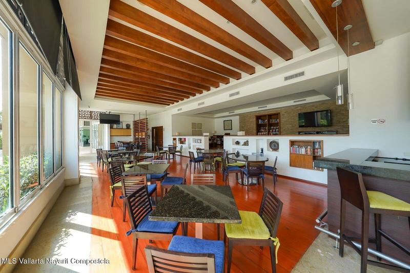 20250821032345423704000000 o