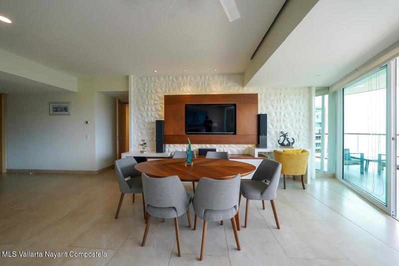 20250821032352678938000000 o