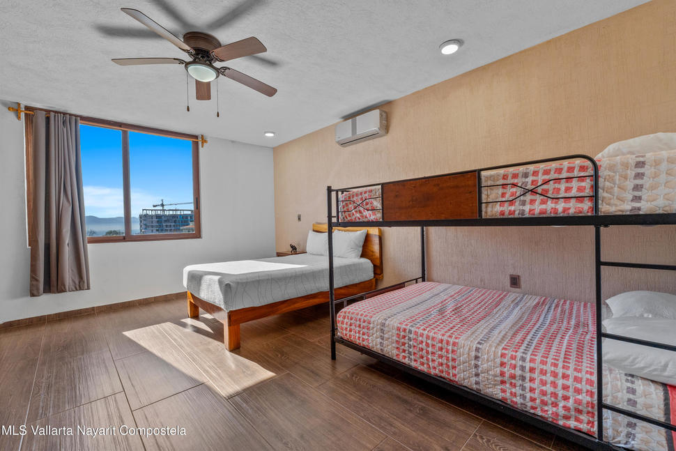 20251226215702467025000000 o