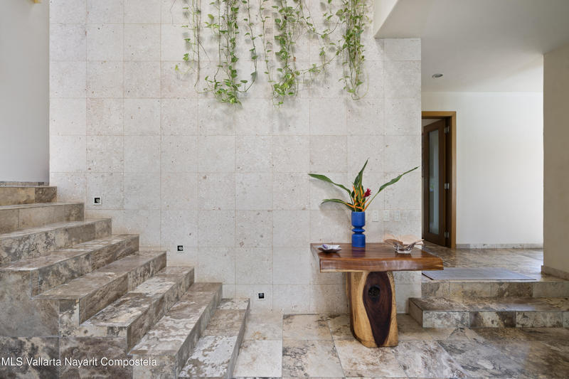 20251108005905955185000000 o