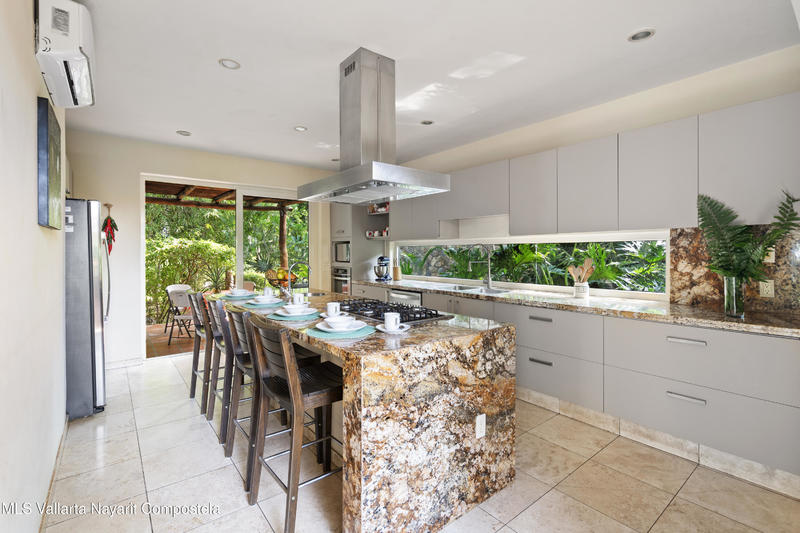 20251108005925761959000000 o