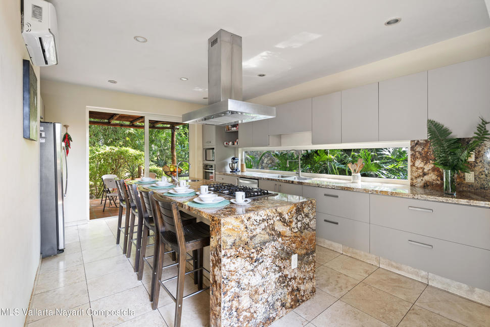 20251108005925761959000000 o