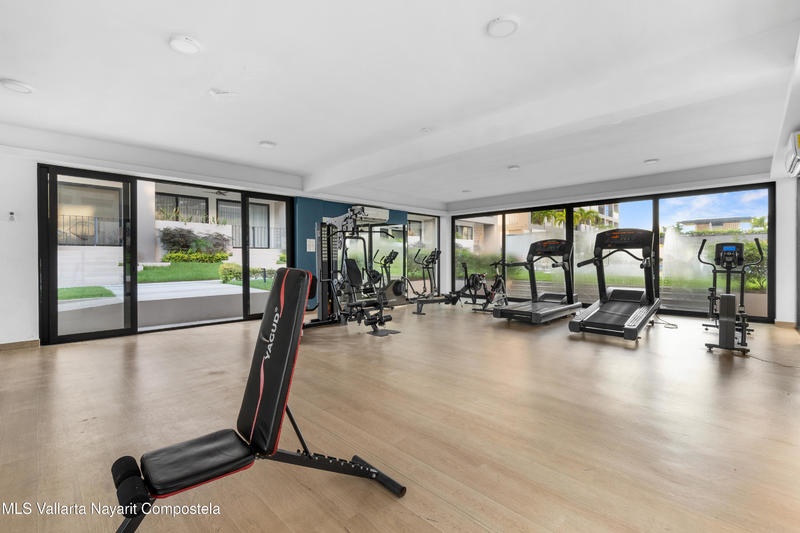 20251024223849518418000000 o