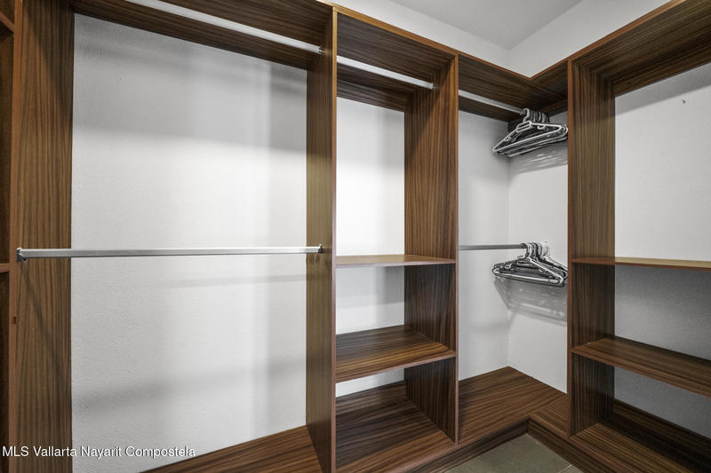 20251113050134030582000000 o