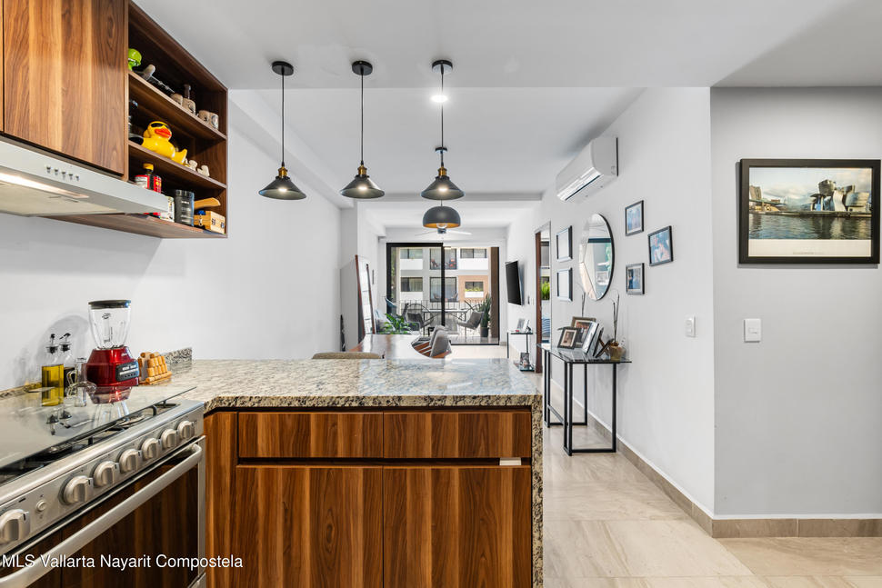 20251110235503417691000000 o