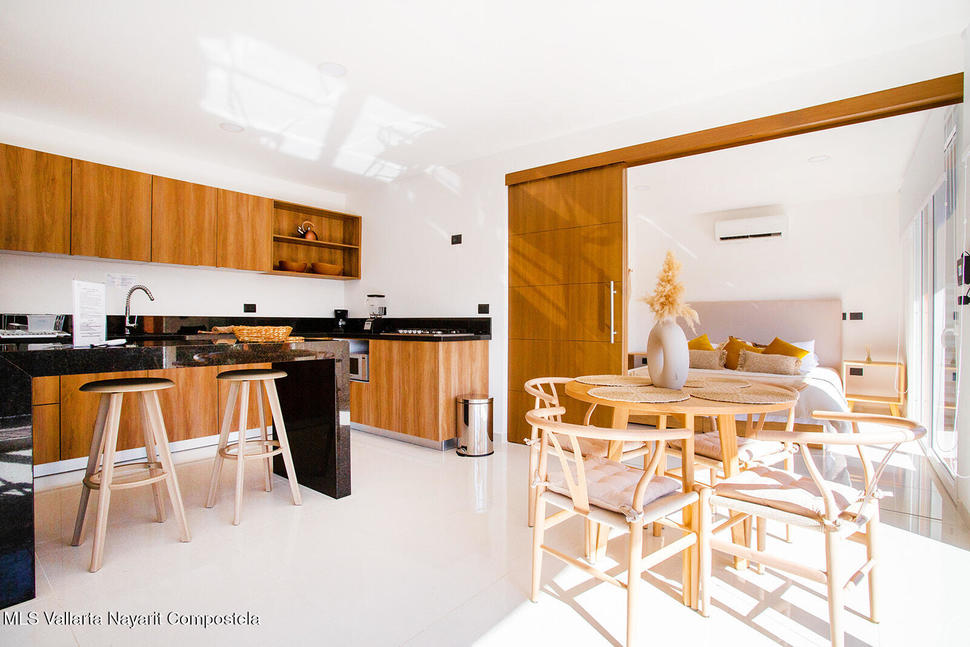 20260121190248077535000000 o