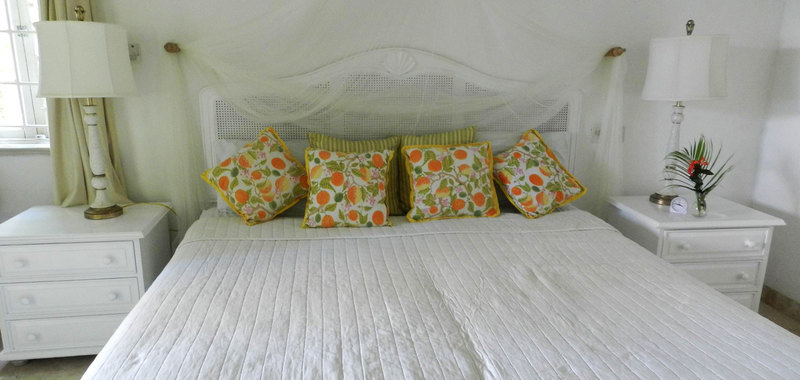 Emerald beach5 09