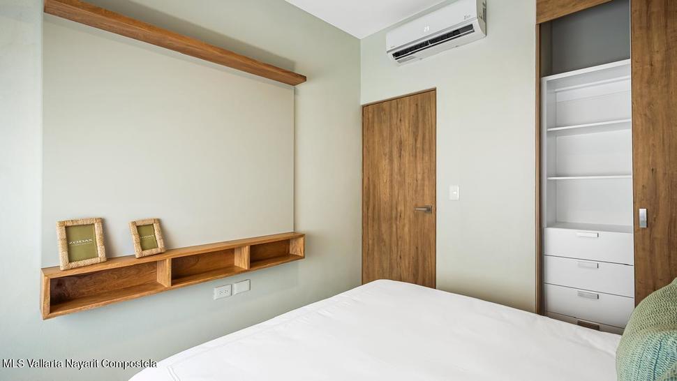 20251111210315578892000000 o