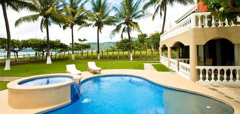 Endless Beach 2-4 Villa Rental