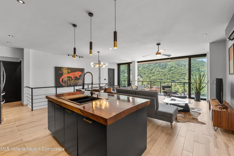 20250814171944212168000000 o