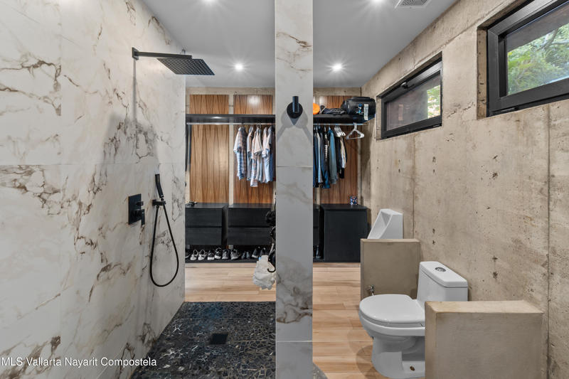 20250814204905221699000000 o