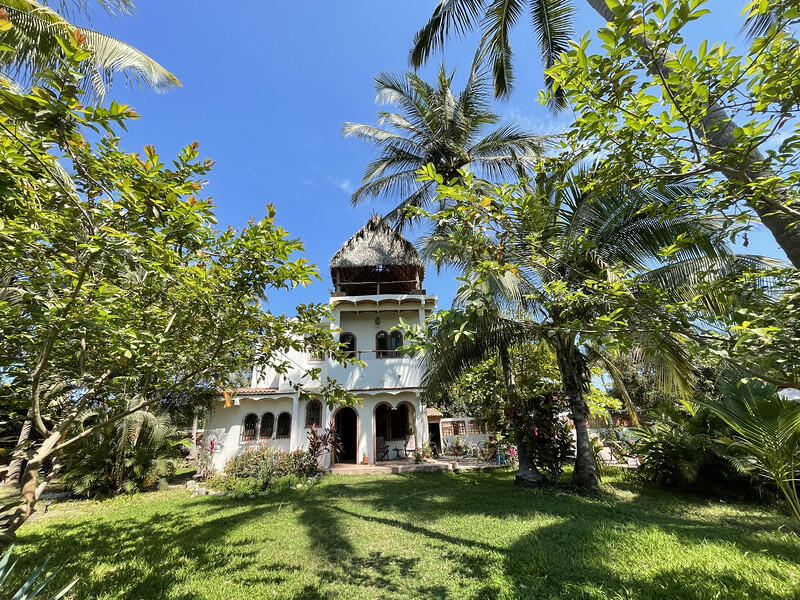 Casa Esquina