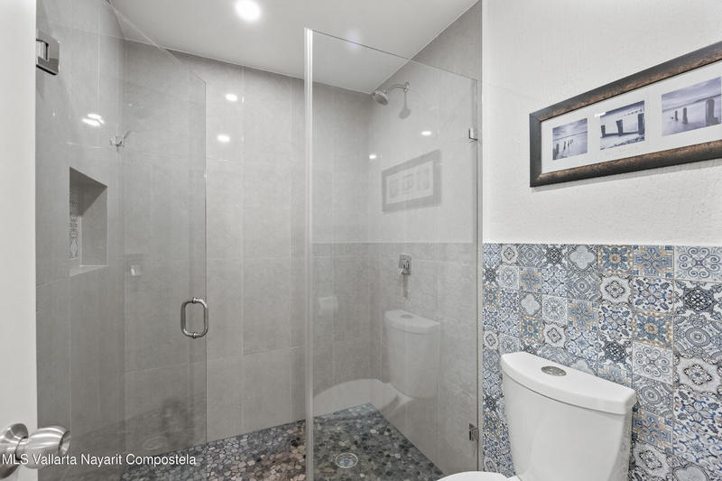 20250822221313107081000000 o