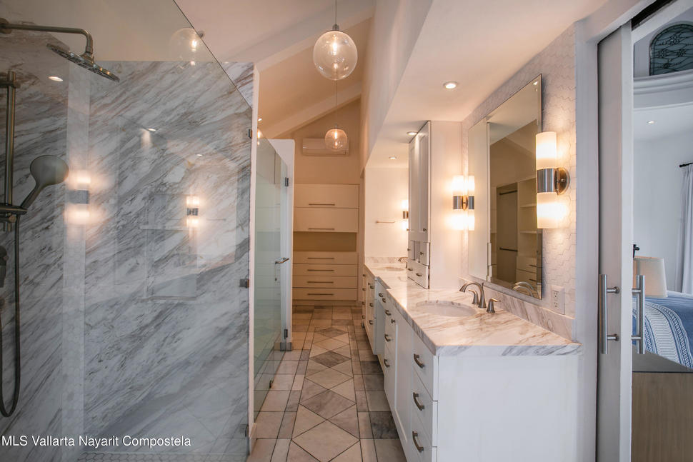 20250805052337065347000000 o