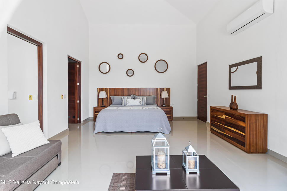 20251028202154570831000000 o