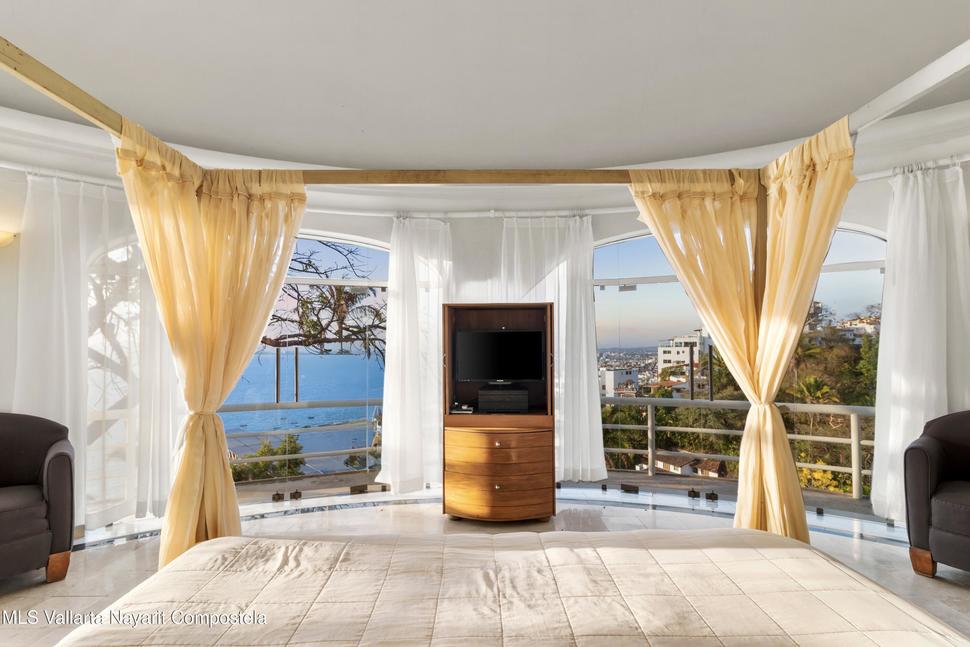 20250521195619208866000000 o