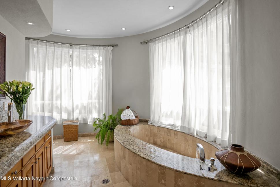 20250521195804748009000000 o