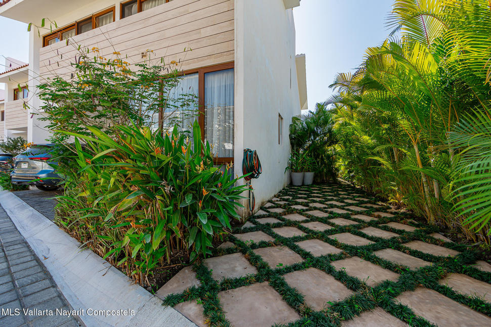 20251111162509513119000000 o