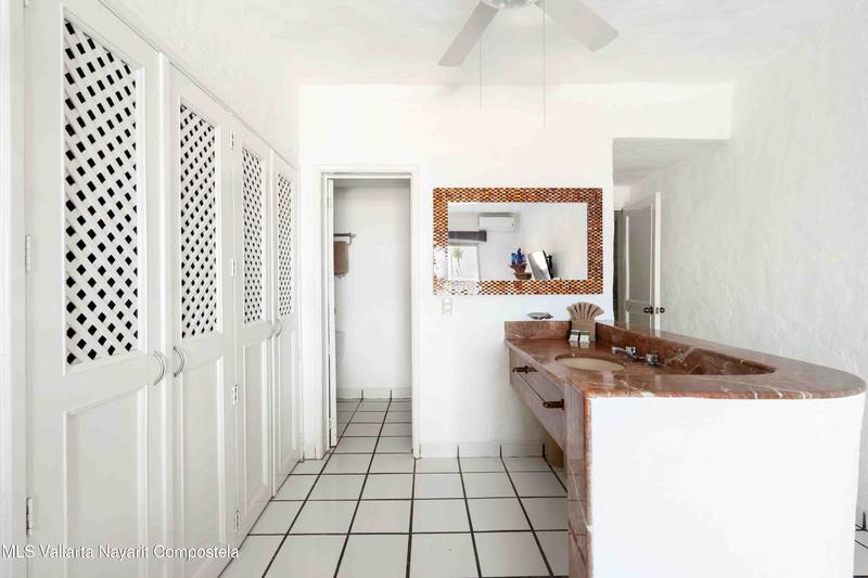 20251016004503064995000000 o