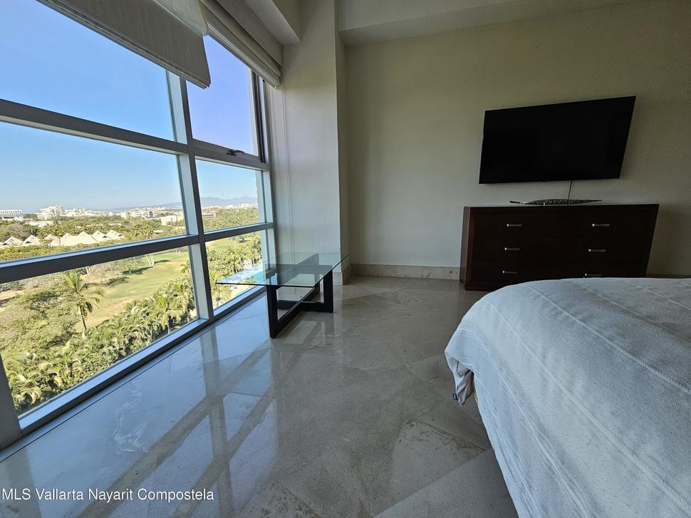 20251112220958457004000000 o