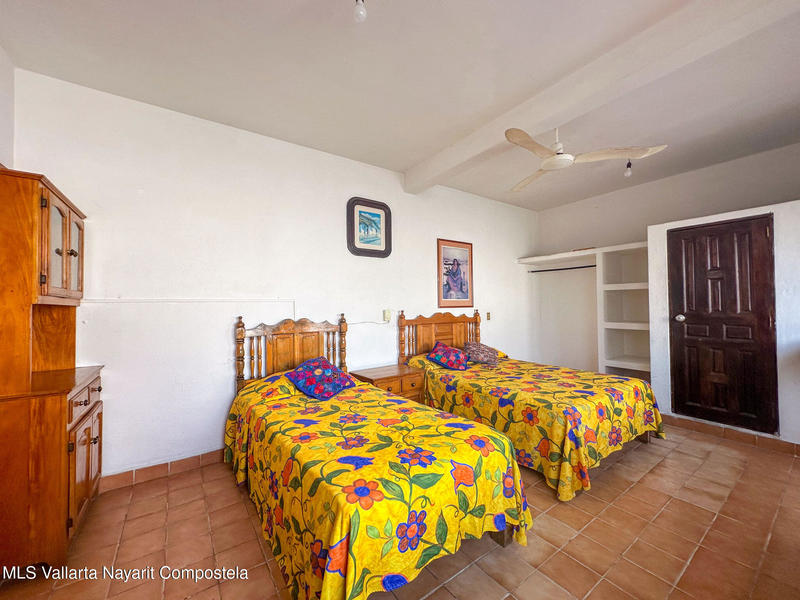 20251021220758802098000000 o