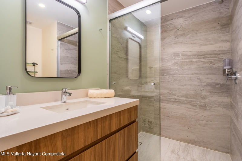 20251026181733065267000000 o