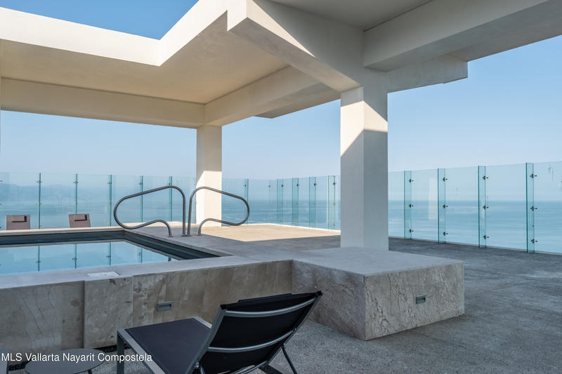 20251026182320555836000000 o