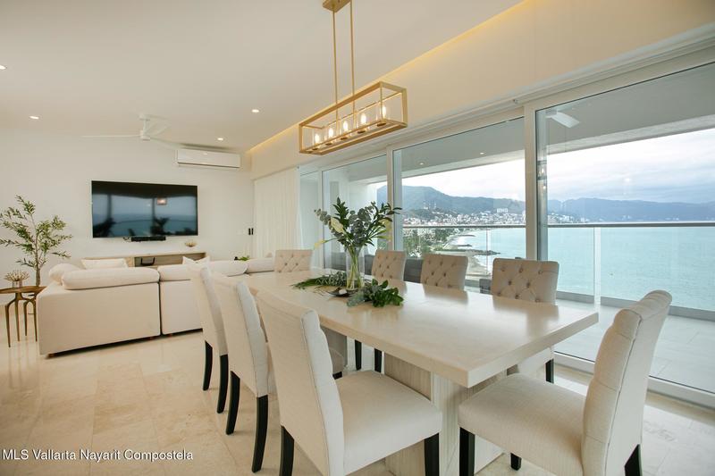 Harbor North Tower 801
